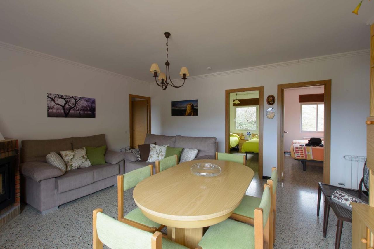 Apartaments La Pertusa 2O Corca  エクステリア 写真