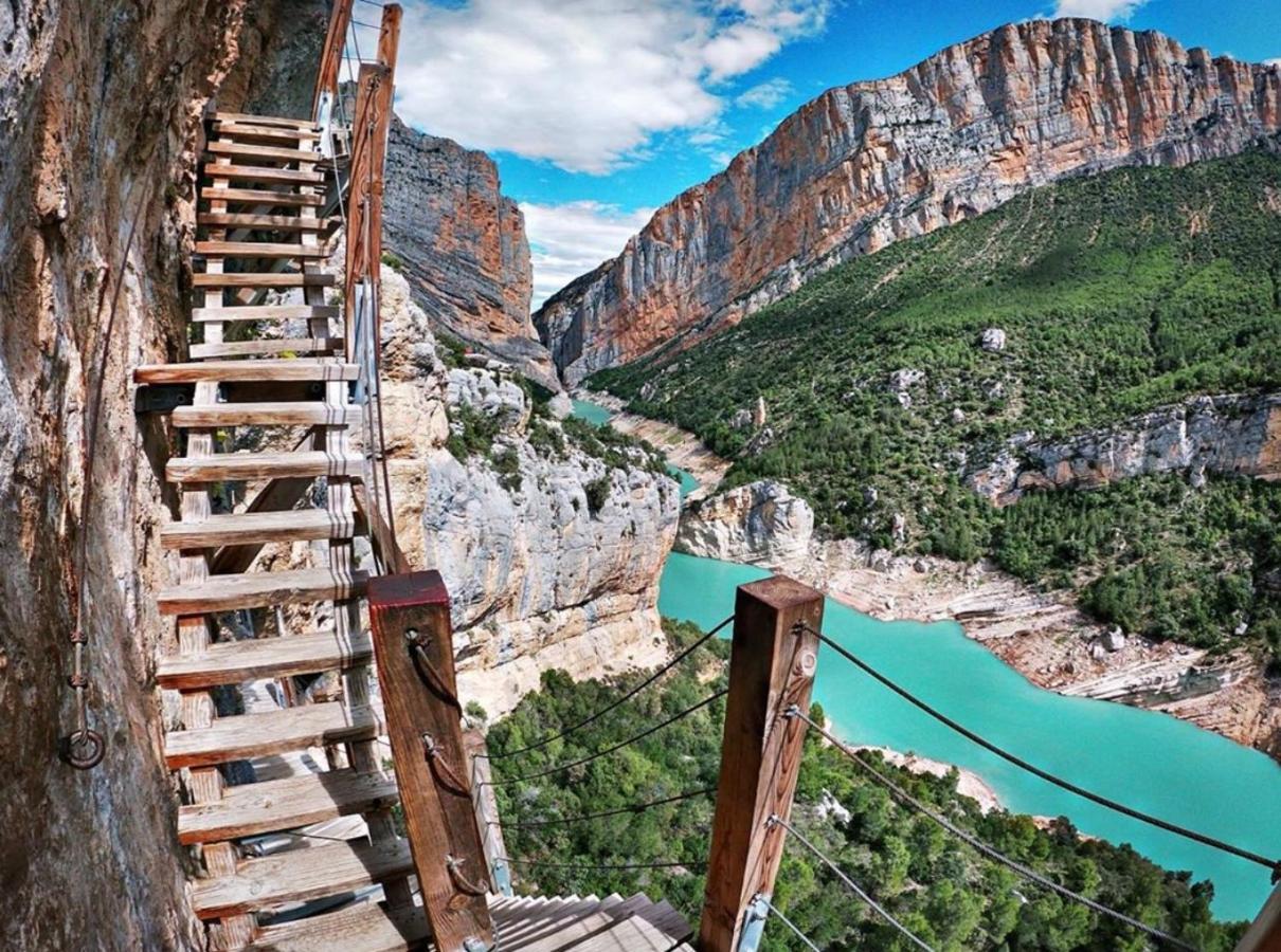 Apartaments La Pertusa 2O Corca  エクステリア 写真