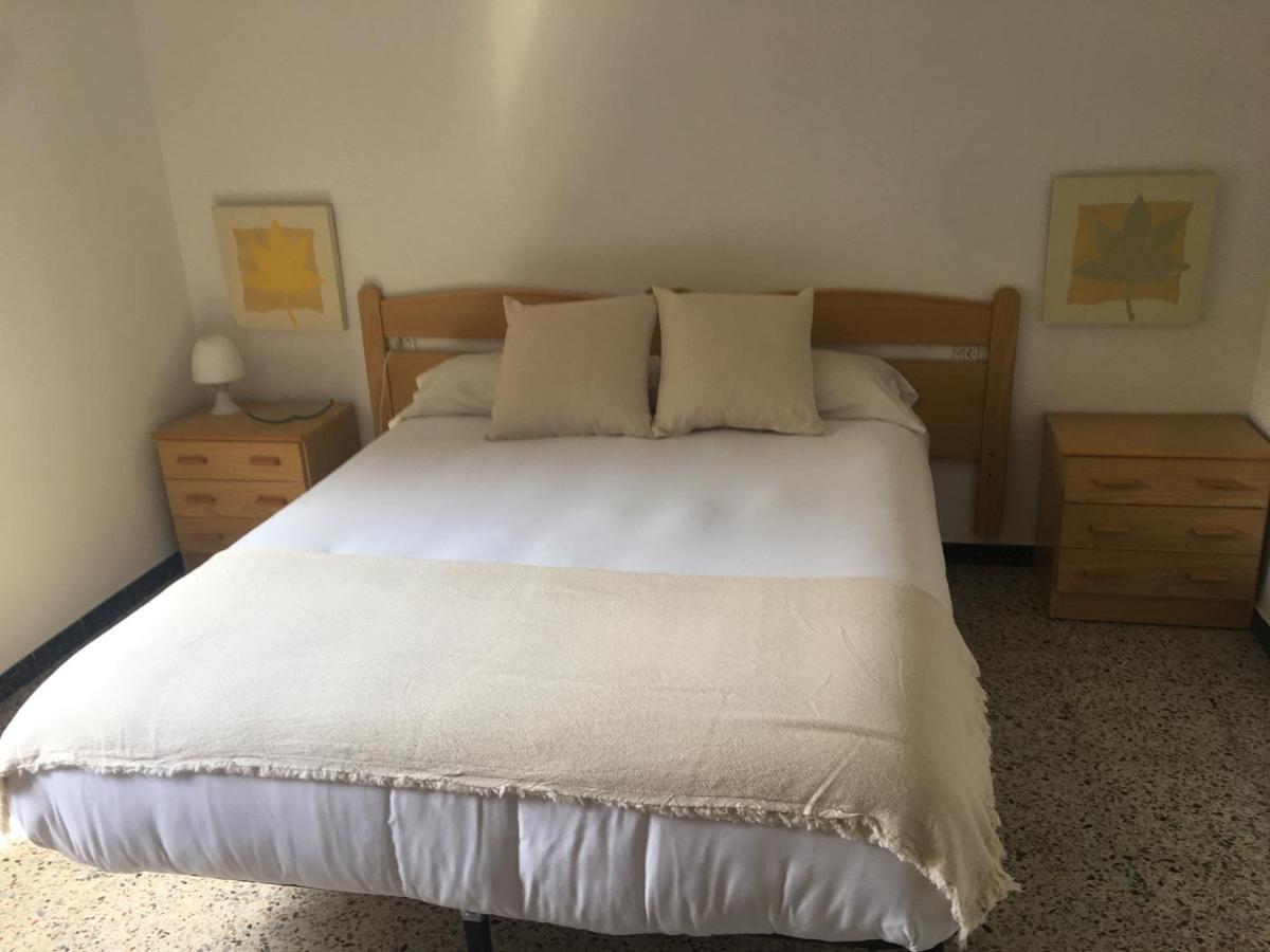 Apartaments La Pertusa 2O Corca  エクステリア 写真