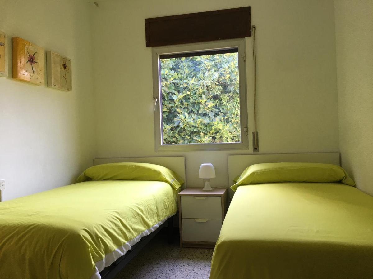 Apartaments La Pertusa 2O Corca  エクステリア 写真