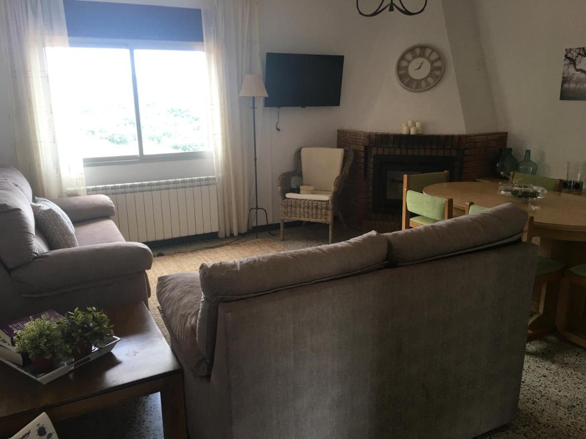 Apartaments La Pertusa 2O Corca  エクステリア 写真